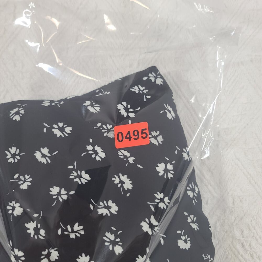 Gracemade Shalom jumpsuit women black white floral Size Small Resort wear Office - Picture 12 of 12